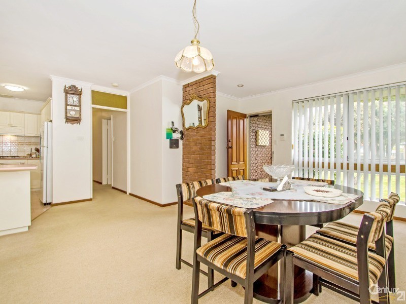27 Cambridge Crescent, East Bunbury WA 6230