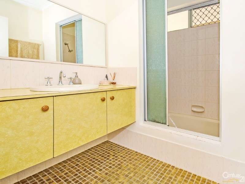 27 Cambridge Crescent, East Bunbury WA 6230