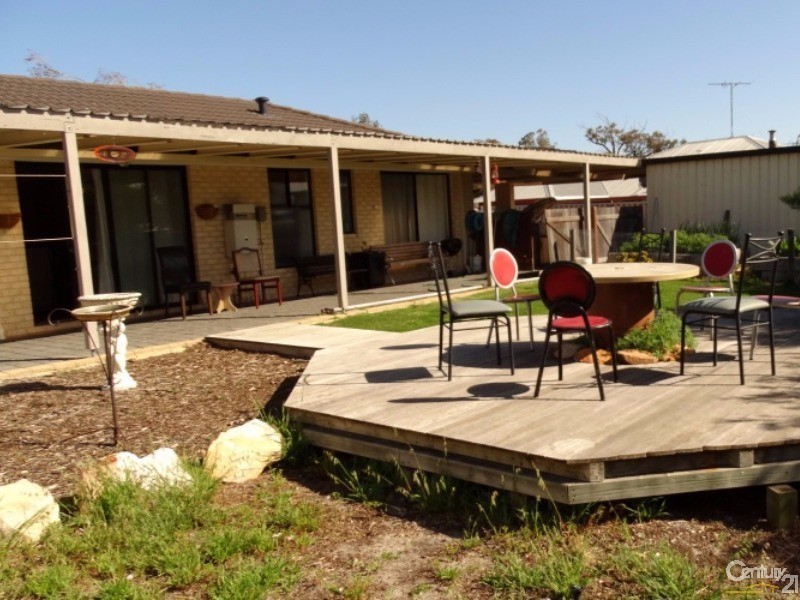 60 Somerville Drive, College Grove WA 6230