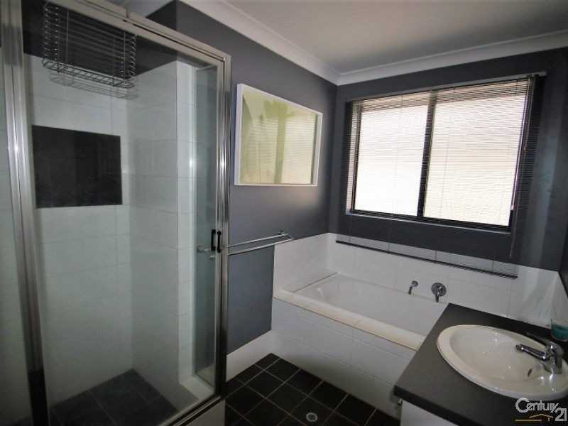 5 Grove Lane, Australind WA 6233