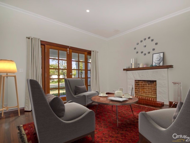 10 Oakley Street, Bunbury WA 6230