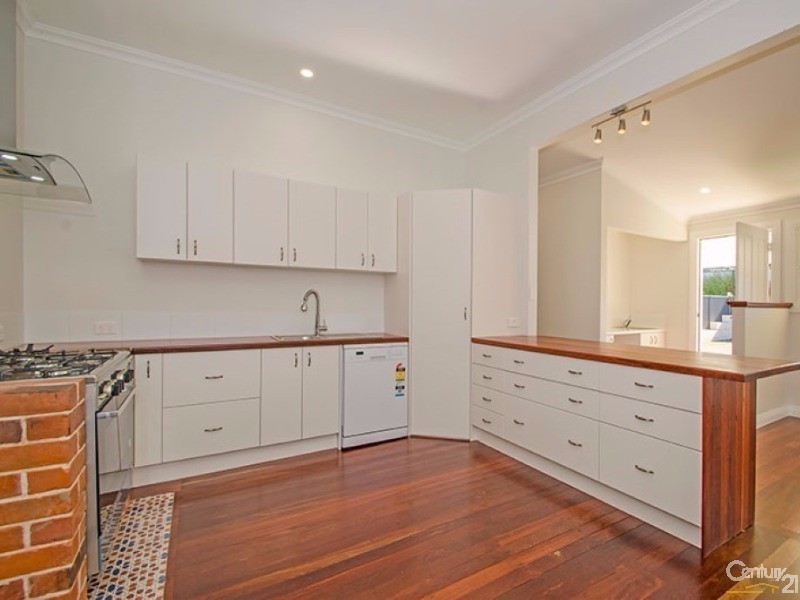 10 Oakley Street, Bunbury WA 6230