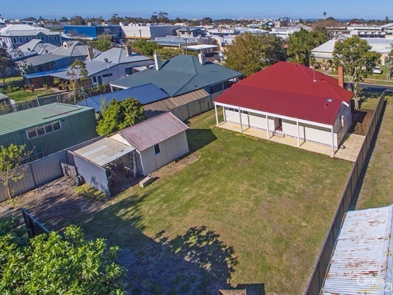 10 Oakley Street, Bunbury WA 6230