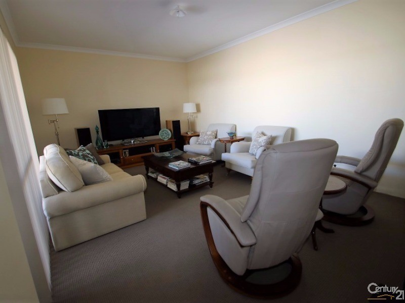 11 Citrine Street, Australind WA 6233