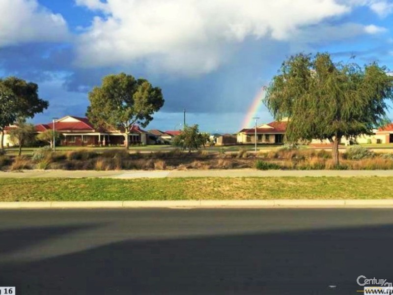 30 Chrysoberyl View, Australind WA 6233