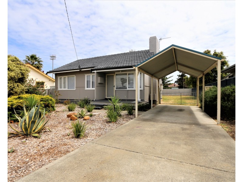 6 Boyalla Street, Carey Park WA 6230
