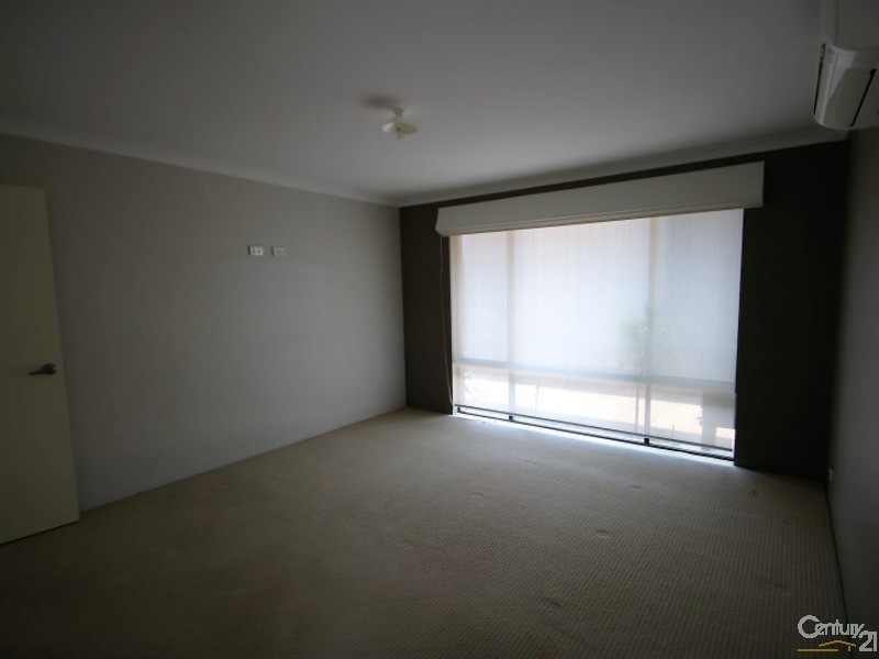 5 Apsley Circle, Millbridge WA 6232