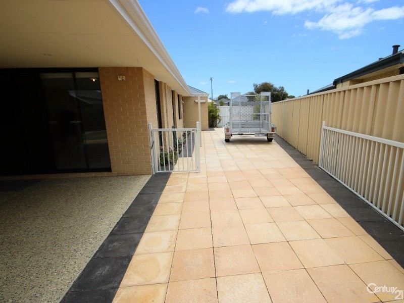 5 Apsley Circle, Millbridge WA 6232