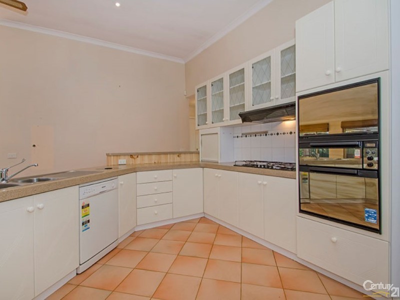 25 West Road, Capel WA 6271