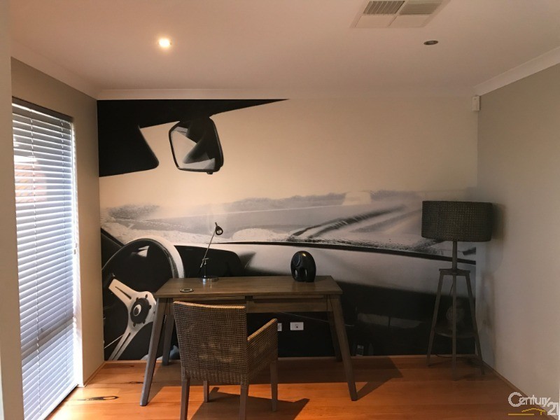 54 Millbridge Boulevard, Millbridge WA 6232