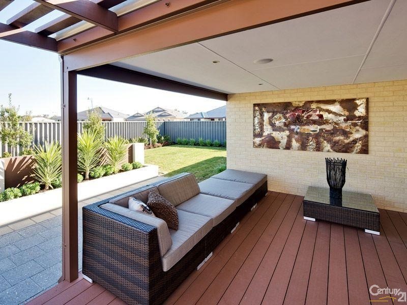 54 Millbridge Boulevard, Millbridge WA 6232