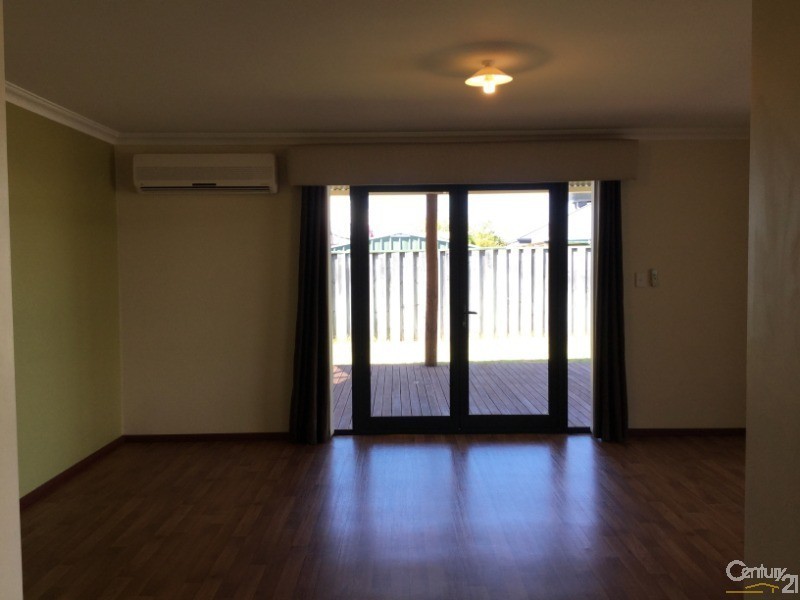 75 Barton Drive, Australind WA 6233