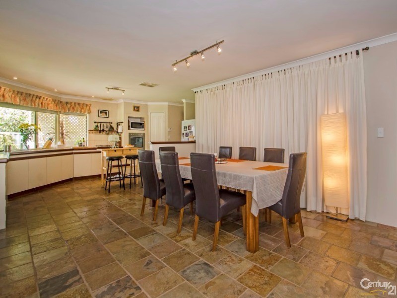 35 Bedingfield Way, Australind WA 6233