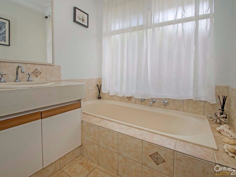 35 Bedingfield Way, Australind WA 6233