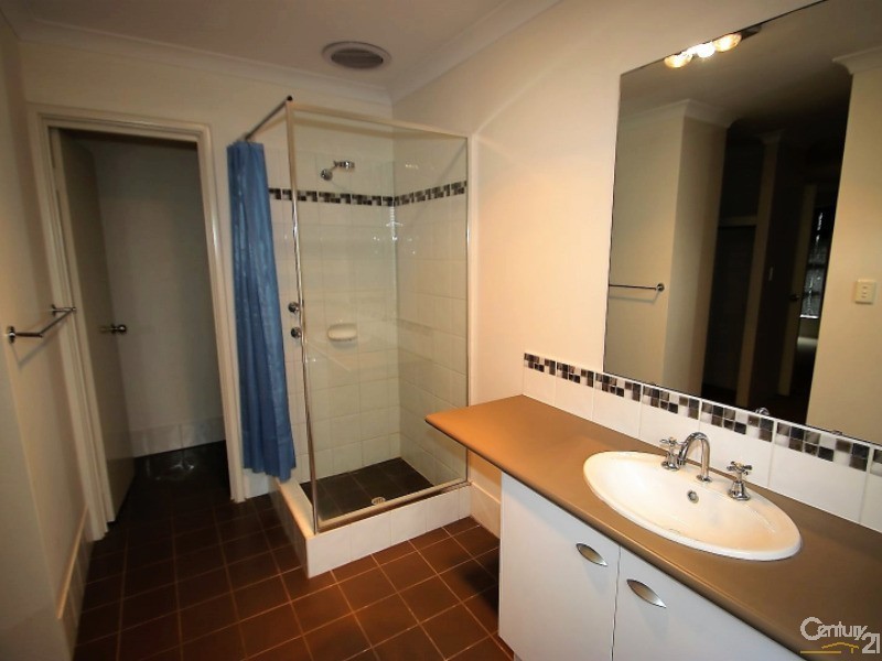 2 Jindalee Way, Millbridge WA 6232