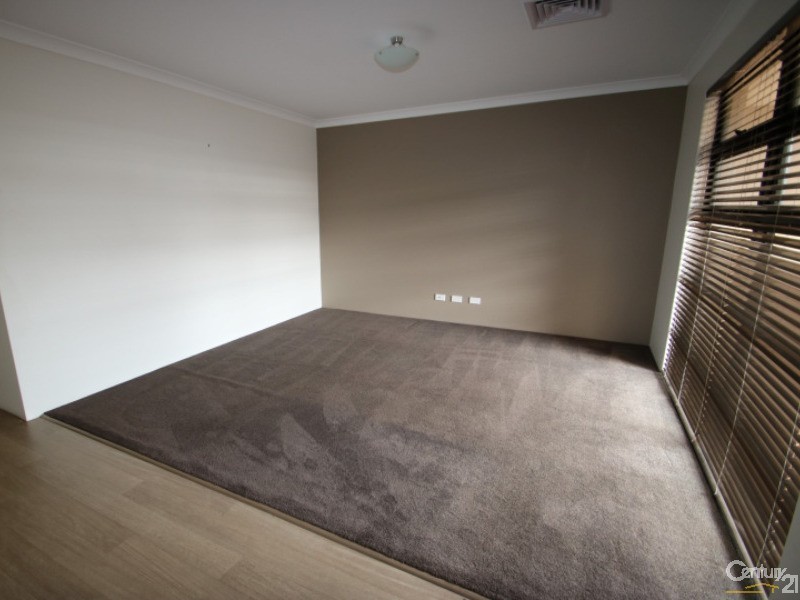 26  Claymore Loop, Dalyellup WA 6230