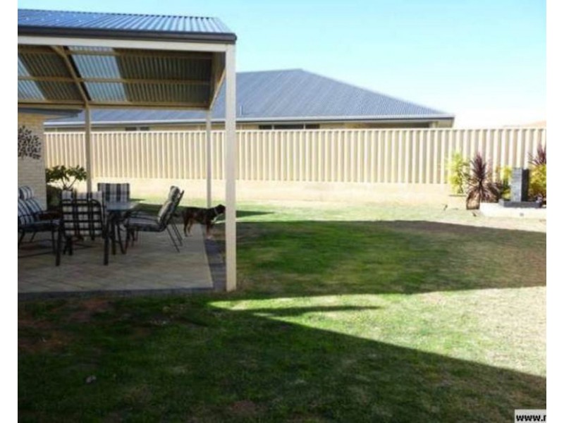 13 Tonkin Fairway, Dalyellup WA 6230