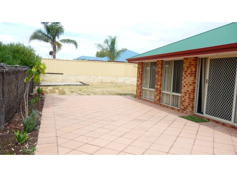 1 Coojong Road, Dalyellup WA 6230