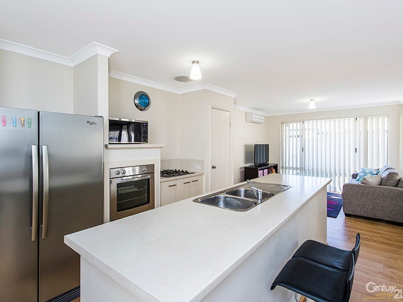 14 Cockatoo Gate, Australind WA 6233