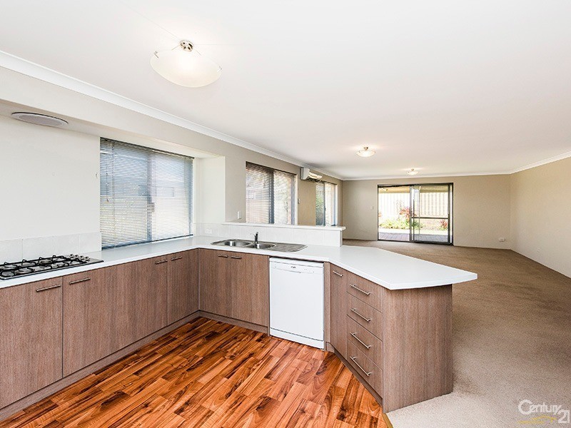 2 Jindalee Way, Millbridge WA 6232