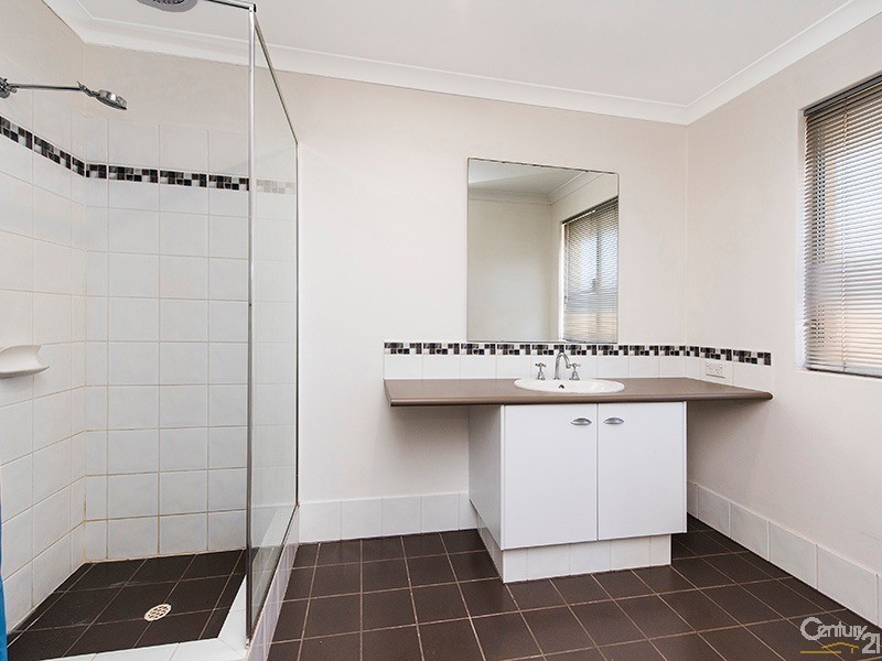 2 Jindalee Way, Millbridge WA 6232