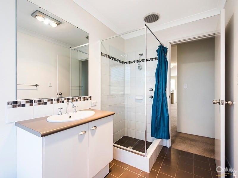 2 Jindalee Way, Millbridge WA 6232