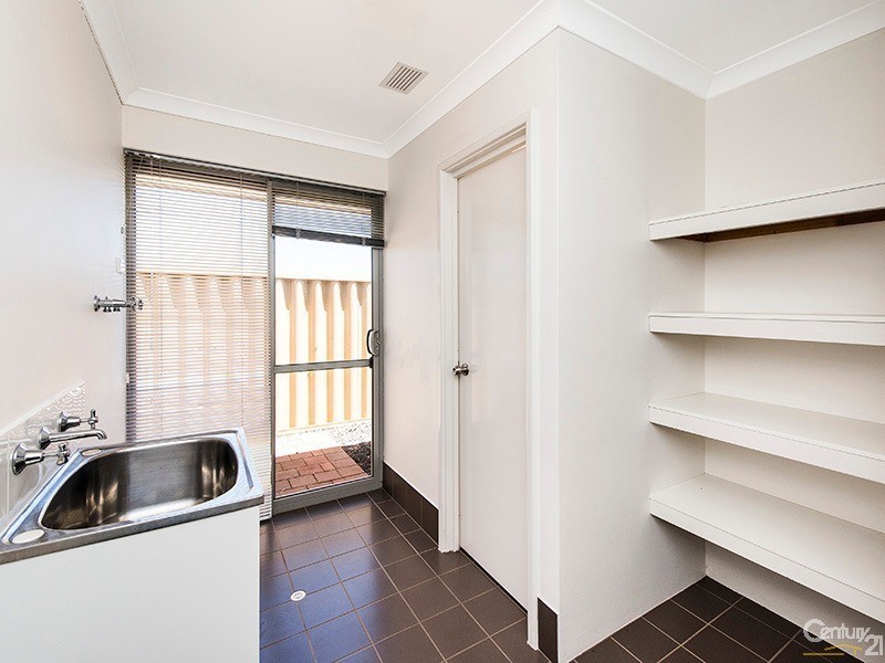 2 Jindalee Way, Millbridge WA 6232