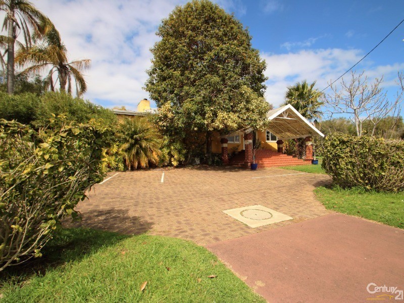 13 McAndrew Street, Brunswick WA 6224