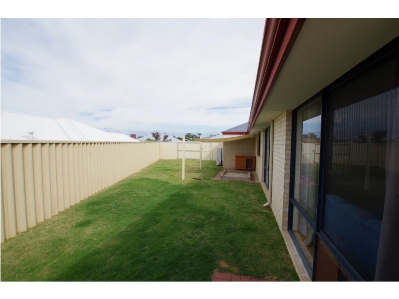 26 Walton Approach, Dalyellup WA 6230