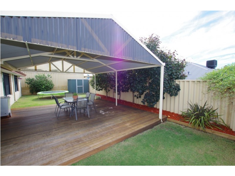 26 Walton Approach, Dalyellup WA 6230