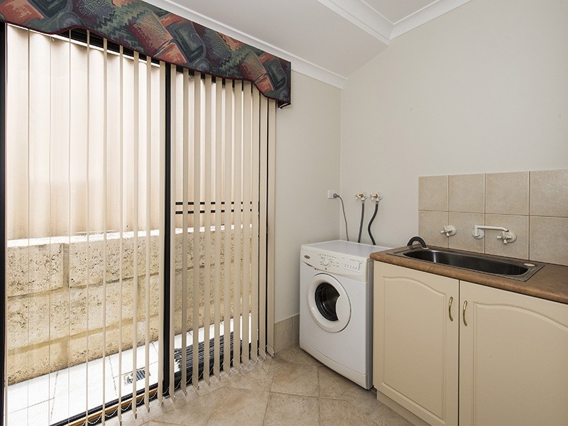 9 Bonanza Road, Dalyellup WA 6230