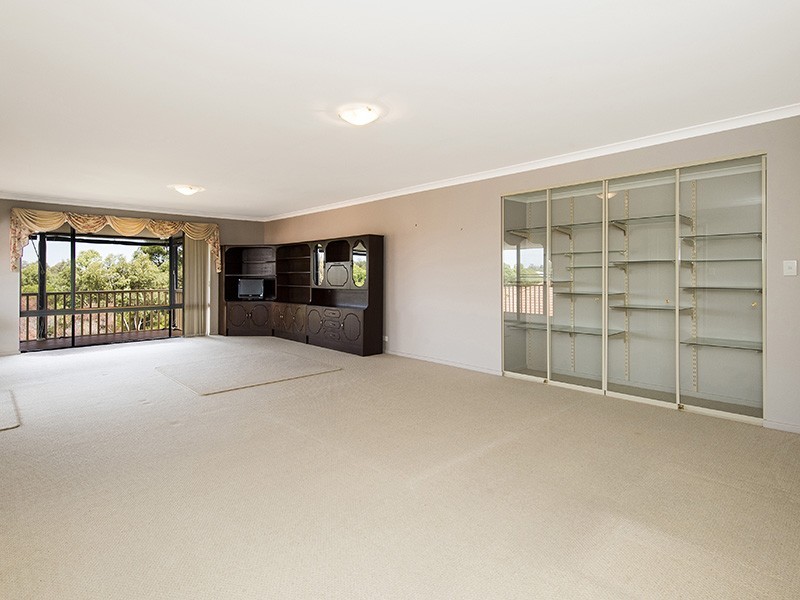 9 Bonanza Road, Dalyellup WA 6230