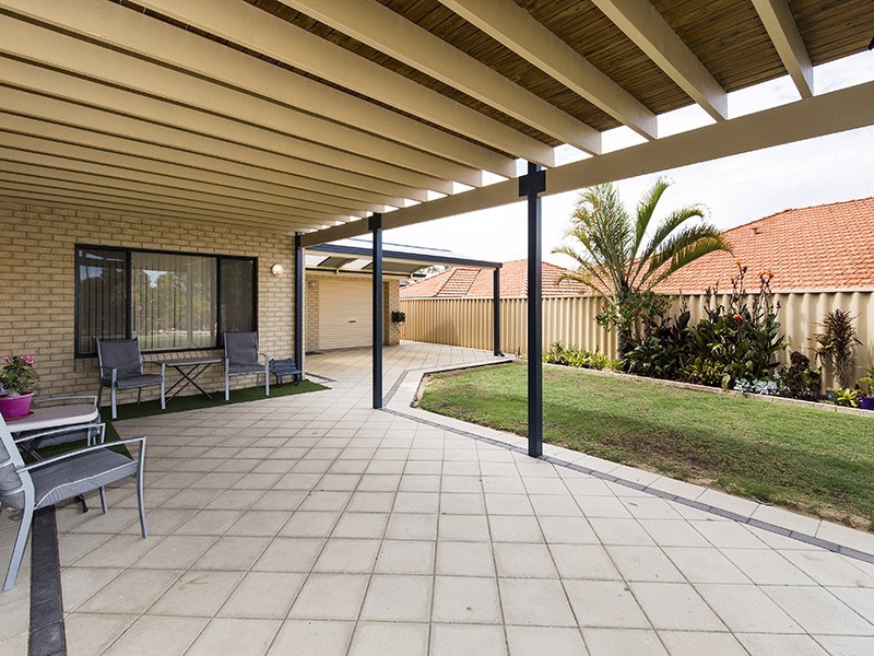 9 Bonanza Road, Dalyellup WA 6230