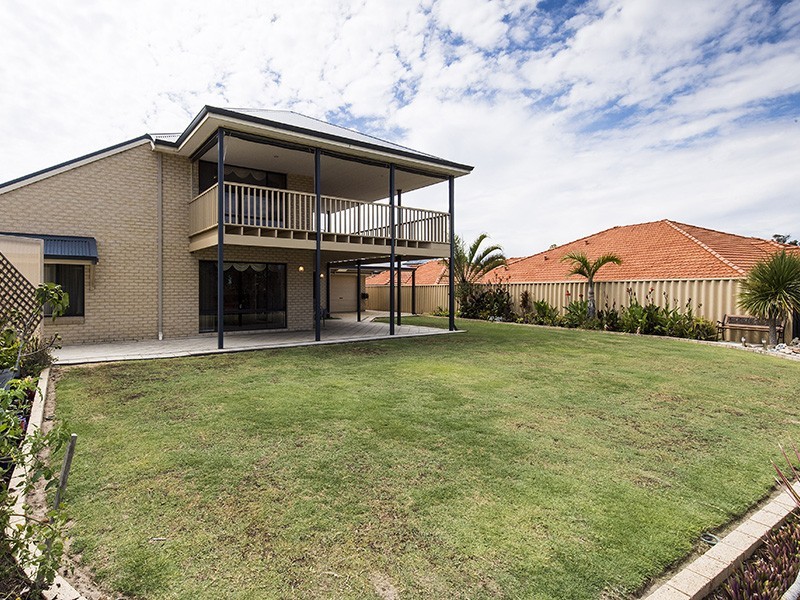 9 Bonanza Road, Dalyellup WA 6230