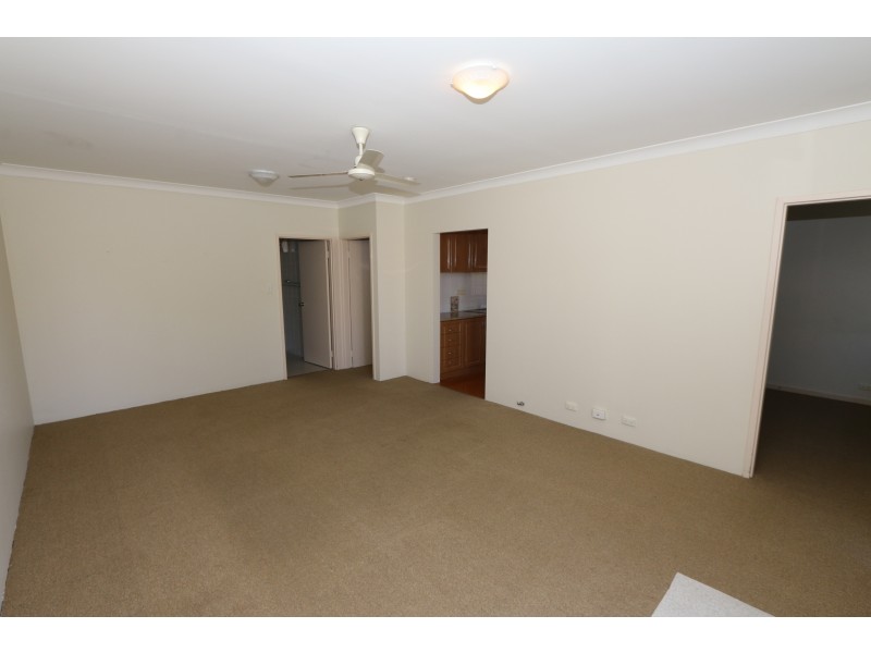 9/22 William Street, Bunbury WA 6230