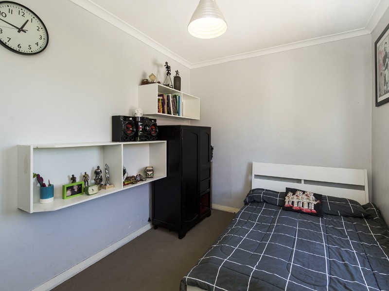 13 Moolyeen road, Carey Park WA 6230