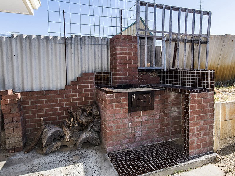 9 Millard Street, Eaton WA 6232