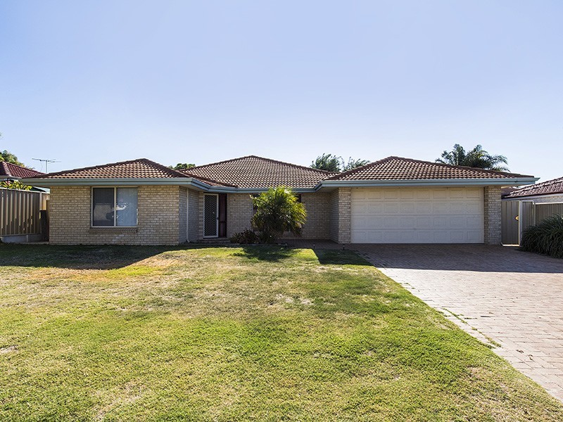 22 Lusitano Avenue, Eaton WA 6232