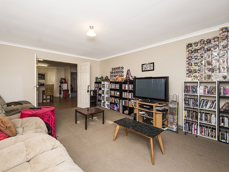22 Lusitano Avenue, Eaton WA 6232