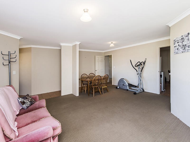 22 Lusitano Avenue, Eaton WA 6232