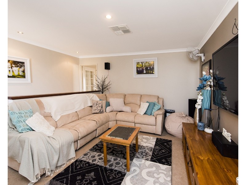 86 The Boulevard, Australind WA 6233