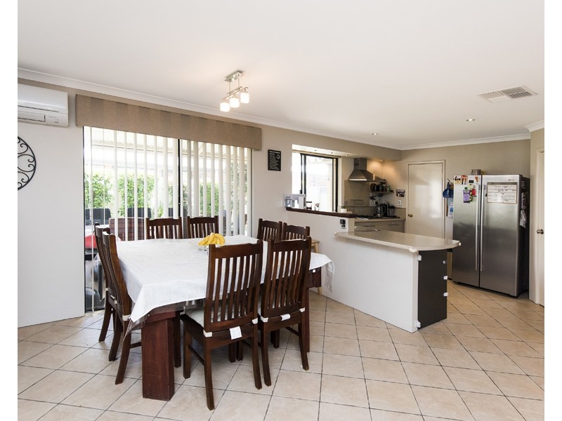 86 The Boulevard, Australind WA 6233