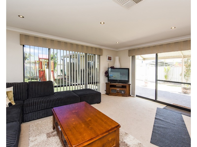 86 The Boulevard, Australind WA 6233
