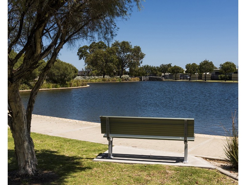 86 The Boulevard, Australind WA 6233