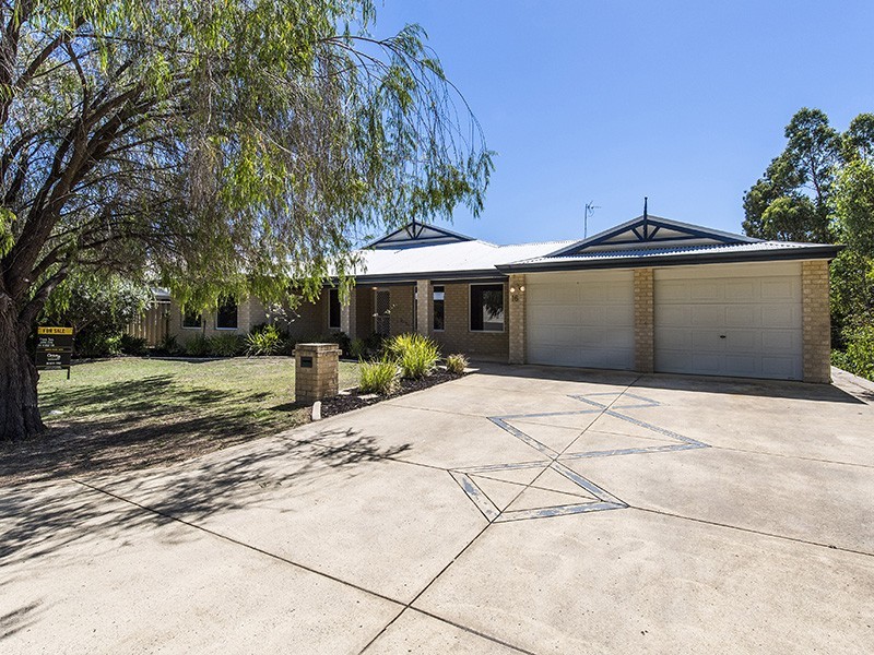 16 Possum Way, College Grove WA 6230
