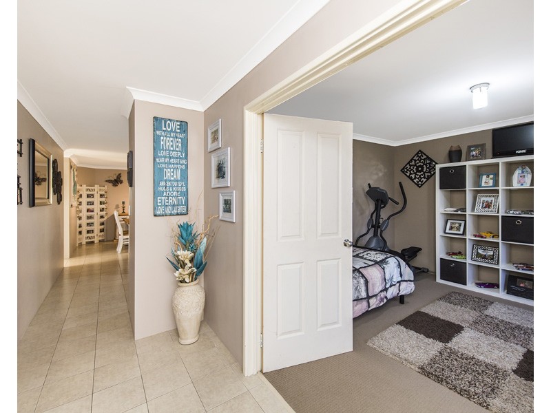 43 Kambany Approach, Dalyellup WA 6230