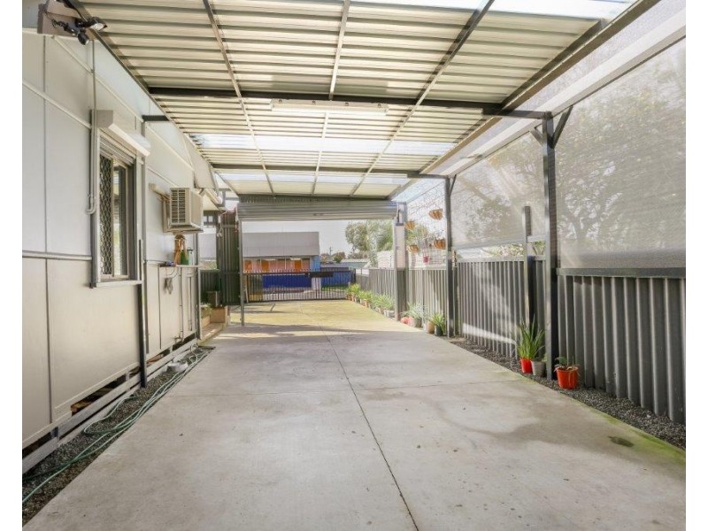 19 Mondak Place, Carey Park WA 6230