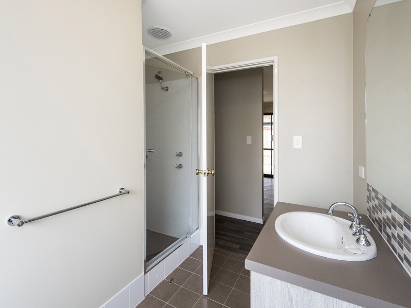 59 Sherwood Road, Australind WA 6233