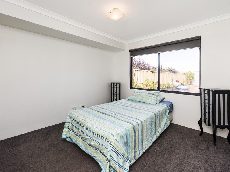 16 Nepean Turn, Millbridge WA 6232