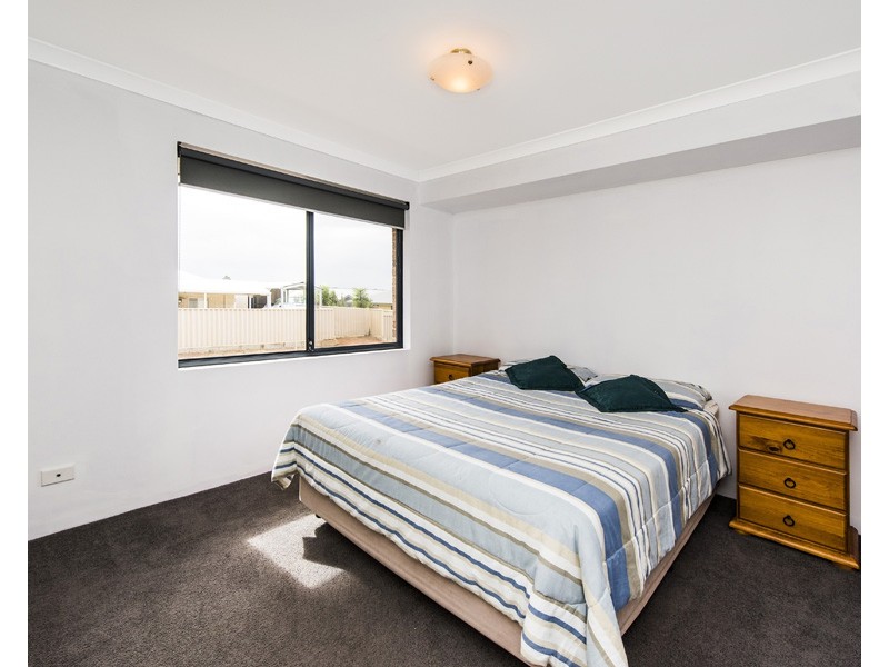 16 Nepean Turn, Millbridge WA 6232